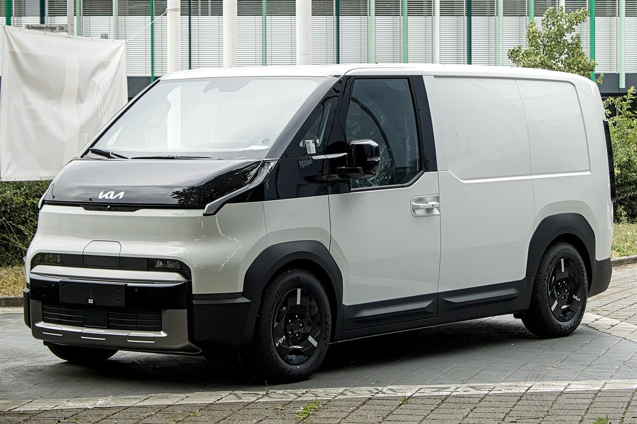 Kia PV5 Cargo L2H1 Plus 71 kWh